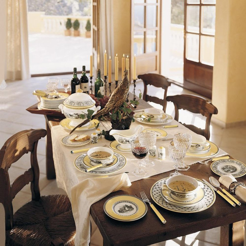 Villeroy & Boch Audun Chasse Rim Soup Plate