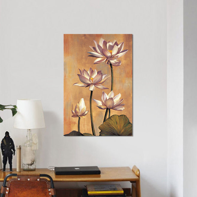 «White Lotus» par Jill Deveraux - impression sur toile tendue, H 60 po x l 40po x P 1,5 po