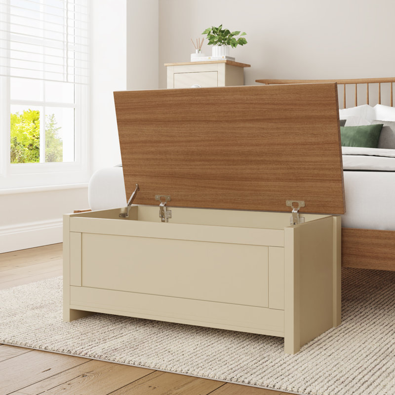 Kerry Blanket Chest, Cream