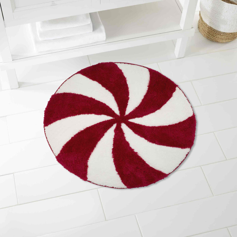 Tapis bonbon à la menthe poivrée The Holiday Aisle®