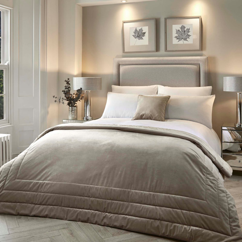 Bedspread Glam Velvet, W220 x L150cm, Linen