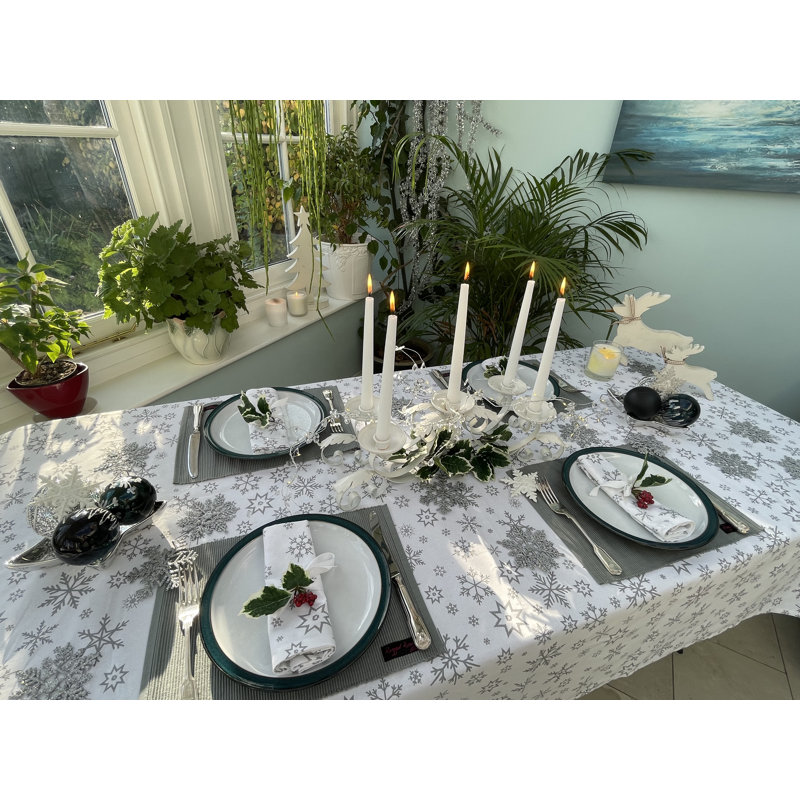 Casandra Tablecloth, Silver/White