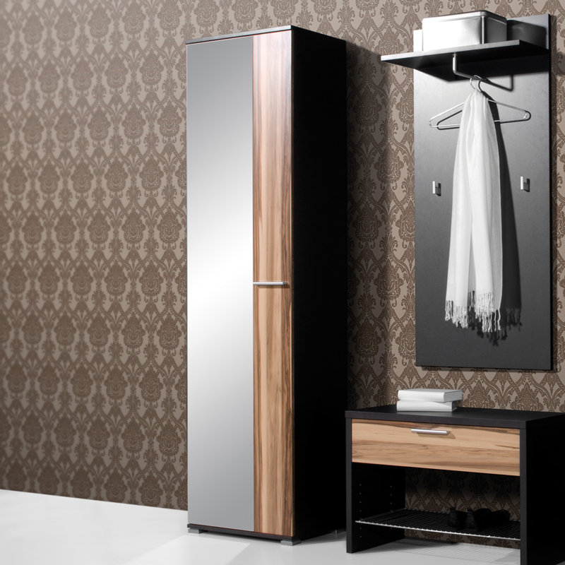 Carola Wood Wardrobe