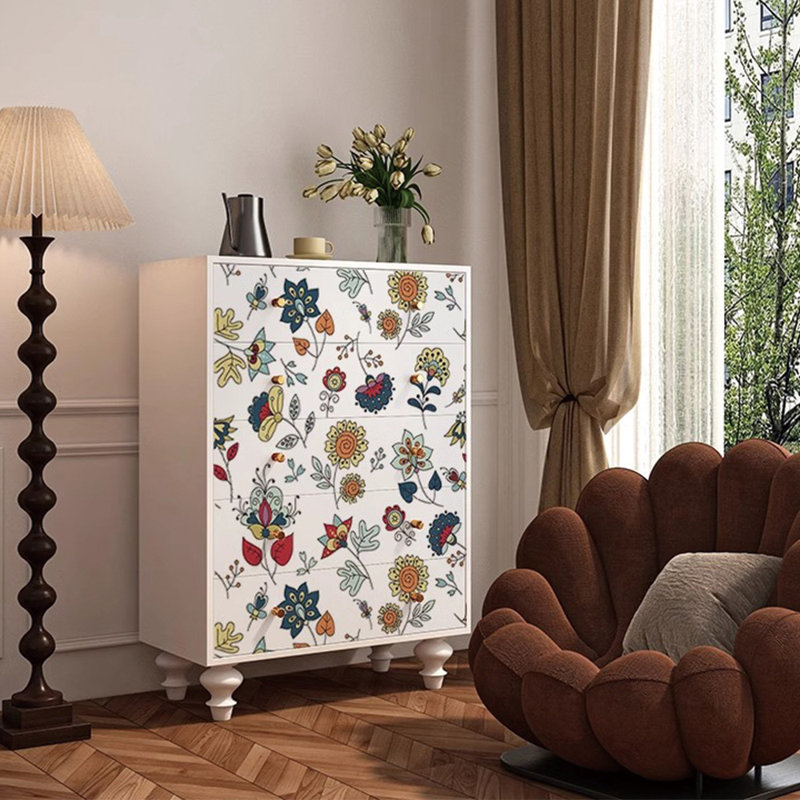 Commode française de style crème