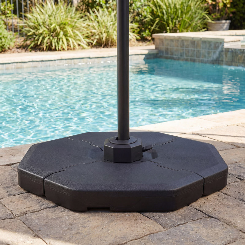 Base de parasol sur pied en plastique Adamson