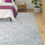 Tapis bleu en laine touffeté à la main à motif géométrique Gaige-23052763