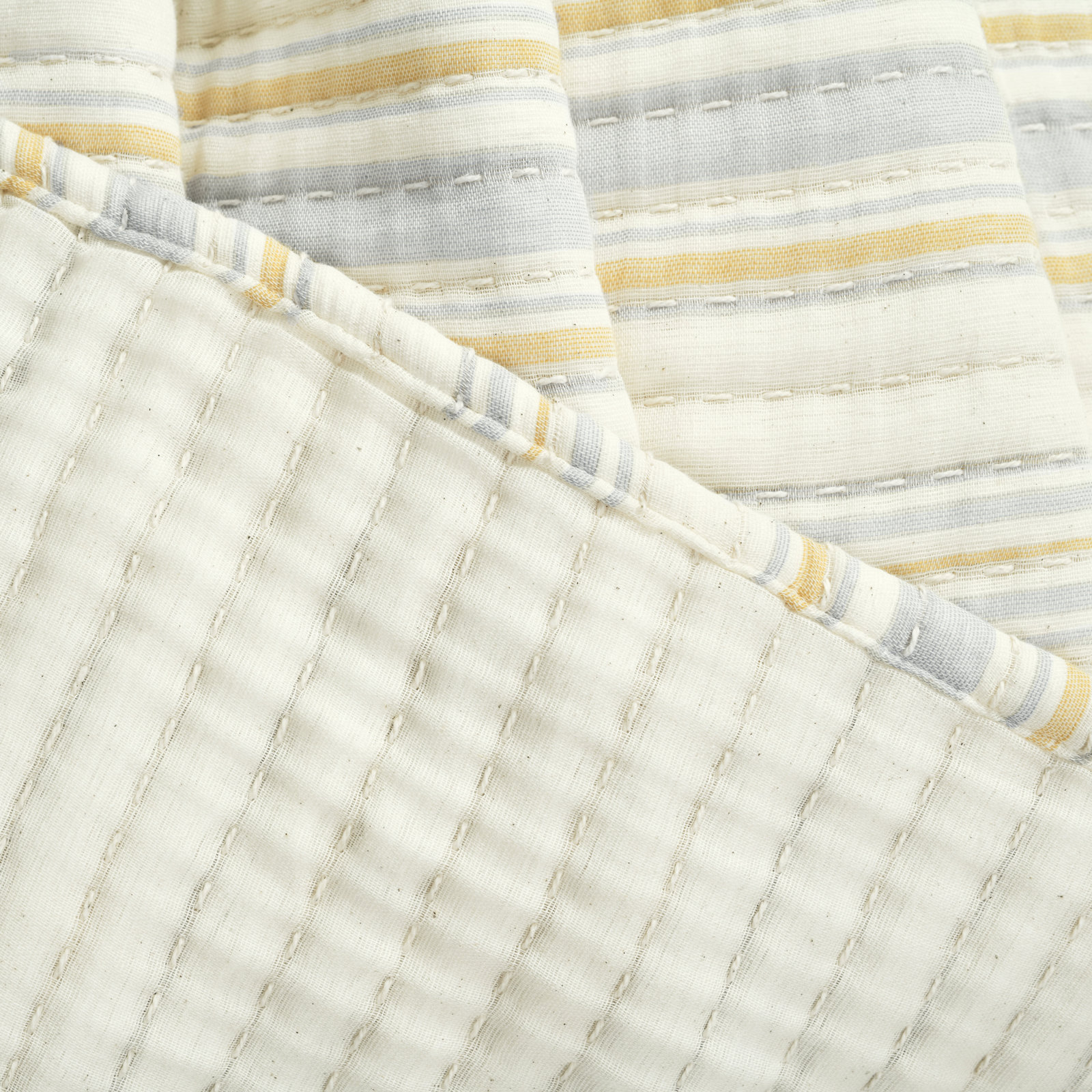 Benoit Cotton Quilted Throw Blanket