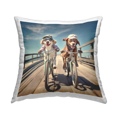 Coussin décoratif imprimé "Dogs Cycling at Beach" par Ray Powers