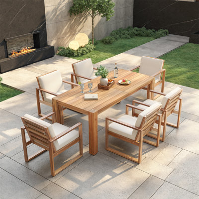 Ensemble de table et chaises de patio