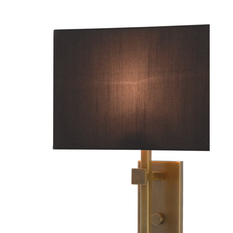 Edmund 1 - Light Wallchiere