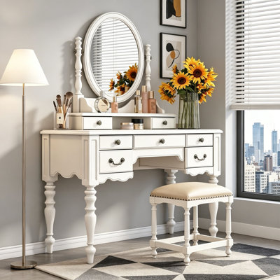 Exquisite French style dressing table