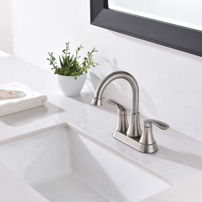 Centerset 2-handle Bathroom Faucet