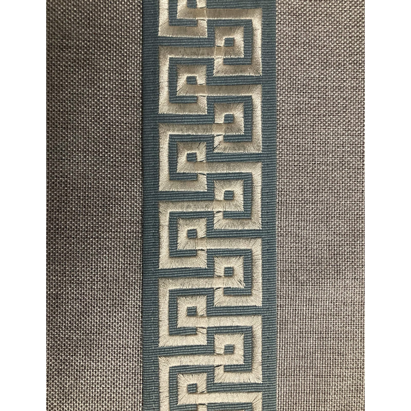 Bande de tissu de broderie tissée avec bordure de 2 3/8 po de largeur