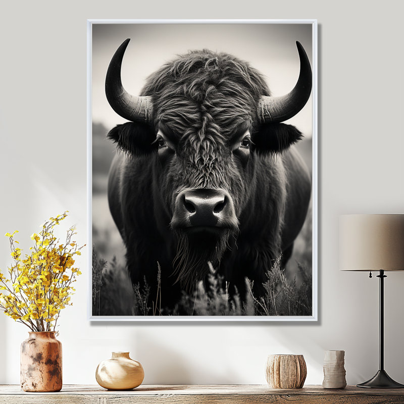 Bison Bison Grazing - Bison Wall Art, H 40 po x l 30 po x P 1,5 po, Cadre flottant blanc