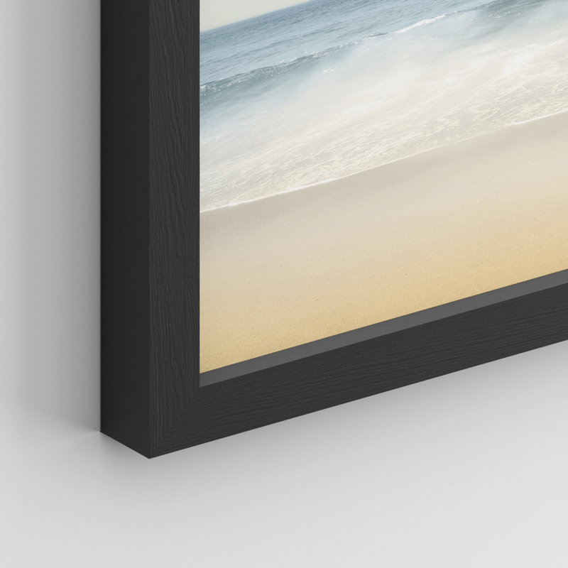 «Ocean Wave Beach Washed Out Pastel Duotone» sur papier, H 10 po x l 8 po, Noir