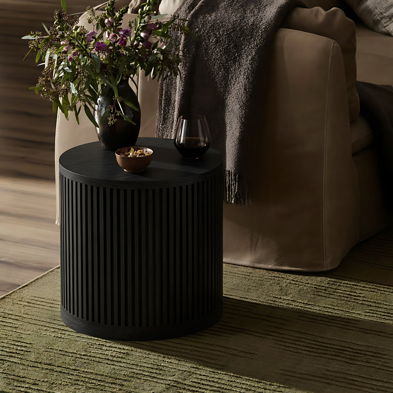 Table de bout Madera en placage de chêne et en bois massif, Noir