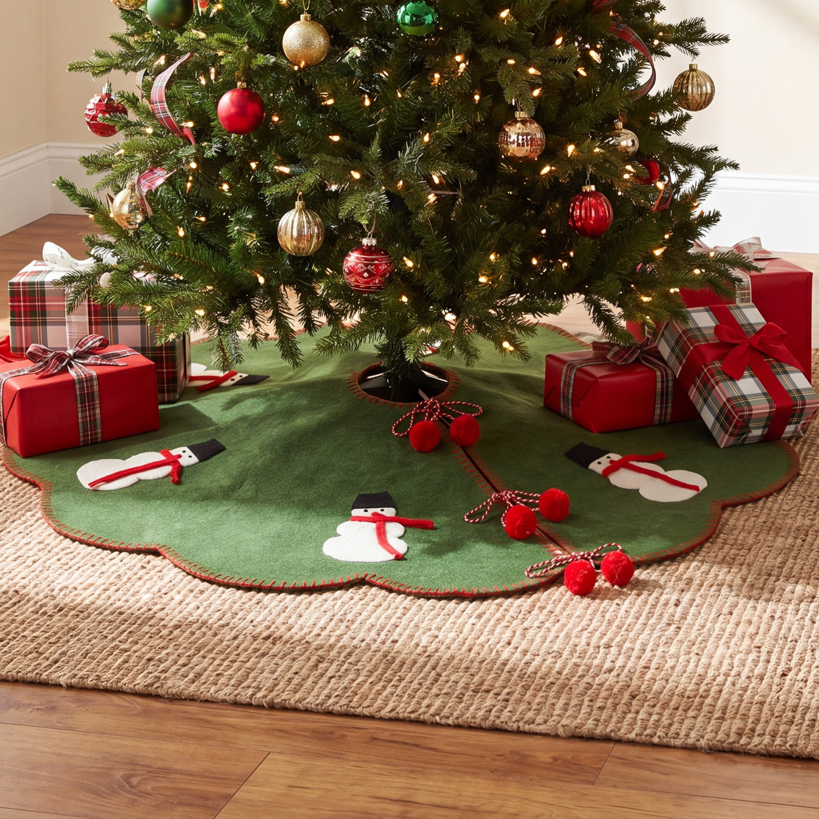 Snowman Tree Skirt