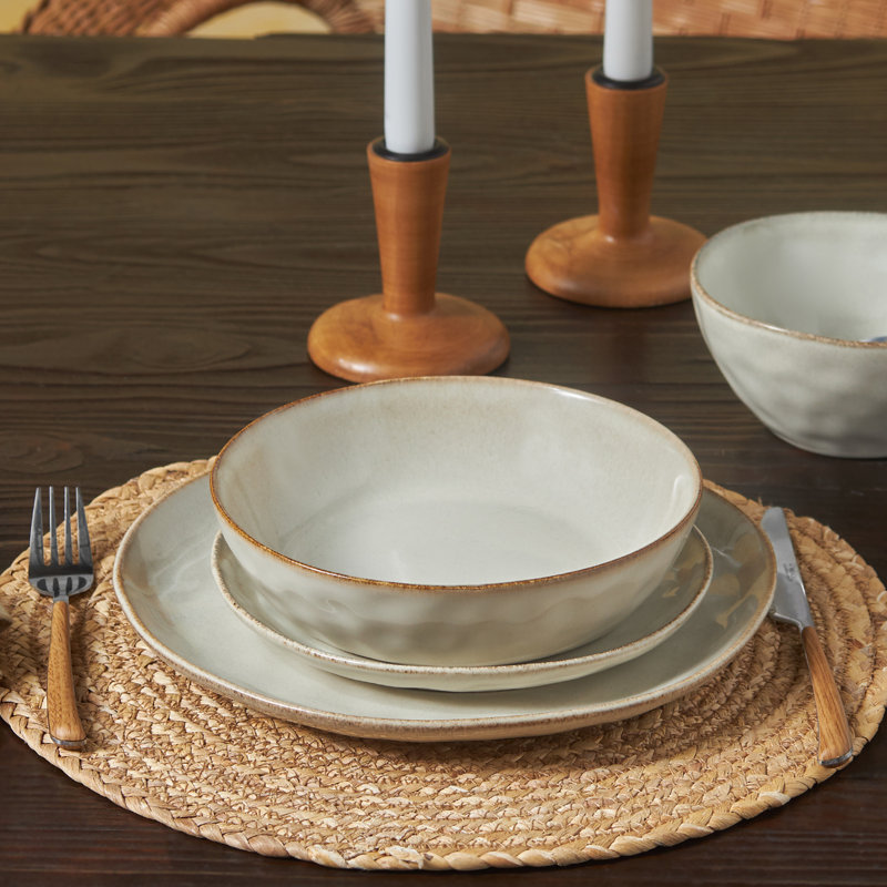 Karaca Aria 24-Piece Reactive Glaze Dinner Set for 6 People, Beige