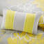 Literie pour grand lit en coton imprimé - Rembourrage gris taupe / jaune 3 coussins décoratifs gracieux plissés de 15 po de long - impression d'édredon décorative lavable à la machine-128685065-128685067