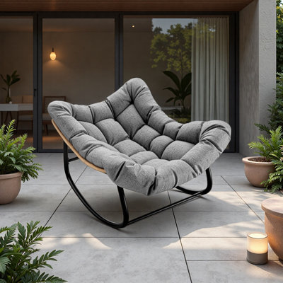 Outdoor Lounge Chair