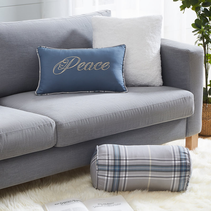 Vilano Plaid Oversized Microfiber Quilt Set by Southshore Fine Linens, Gray, King Quilt + 3 King Shams  + 3 Throw Pillows