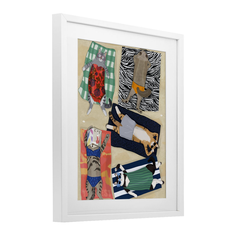 «Summer Sunbathing Cats», reproduction encadrée sous verre, conception de Hanna Melin, Cadre blanc côtier, H 21 po x l 17 po