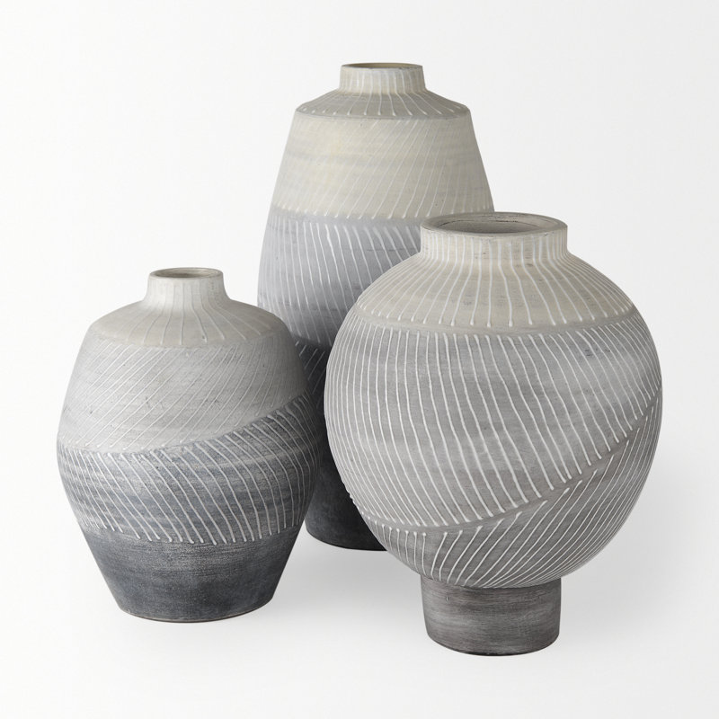 Ceramic / Porcelain Table Vase