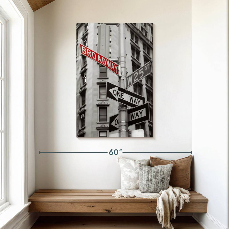 Mehar NY Broadway Sign Pop, H 45 po x l 30 po