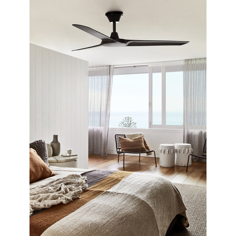 Ventilateur de plafond extérieur de 56 pouces avec télécommande, étanche IP66, noir moderne, moteur à courant continu écoénergétique.