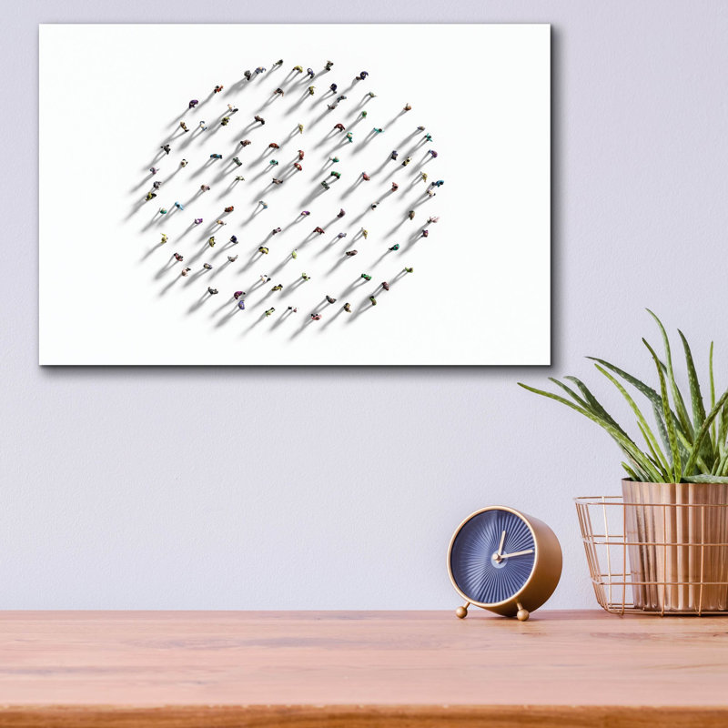 «Walking In Circles» par Epic Portfolio, art mural en verre acrylique, H 12 po x l 16 po x P 0,13 po