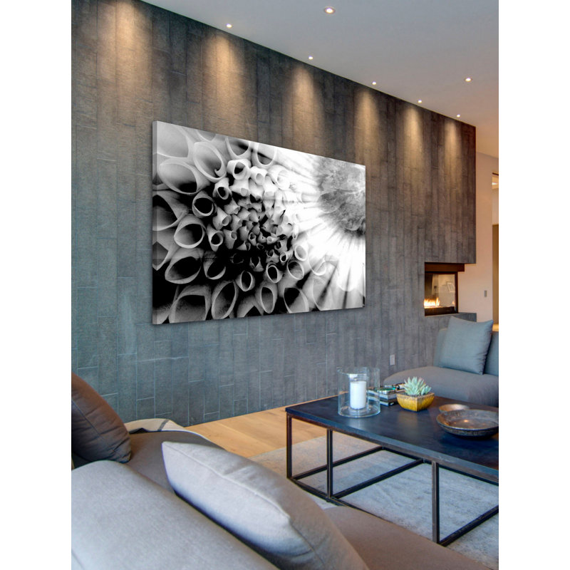« floral shadows » par parvez taj,, reproduction d’art sur toile tendue, H 30 po x l 45 po x P 1,5 po