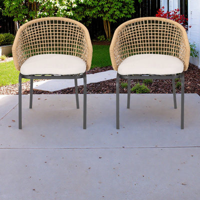 CHAISE ARIAS