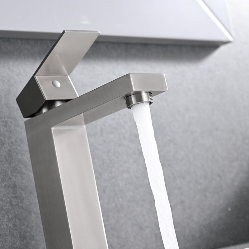 Single-Hole Single-handle Bathroom Faucet with Drain Assembly, Brushed Nickel