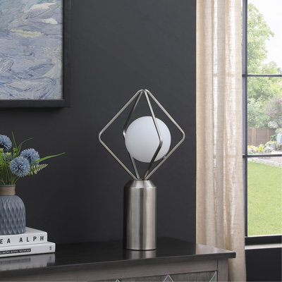 Lampe de table 19,5 "In Ernst Modern Monoclinic Pendeloque