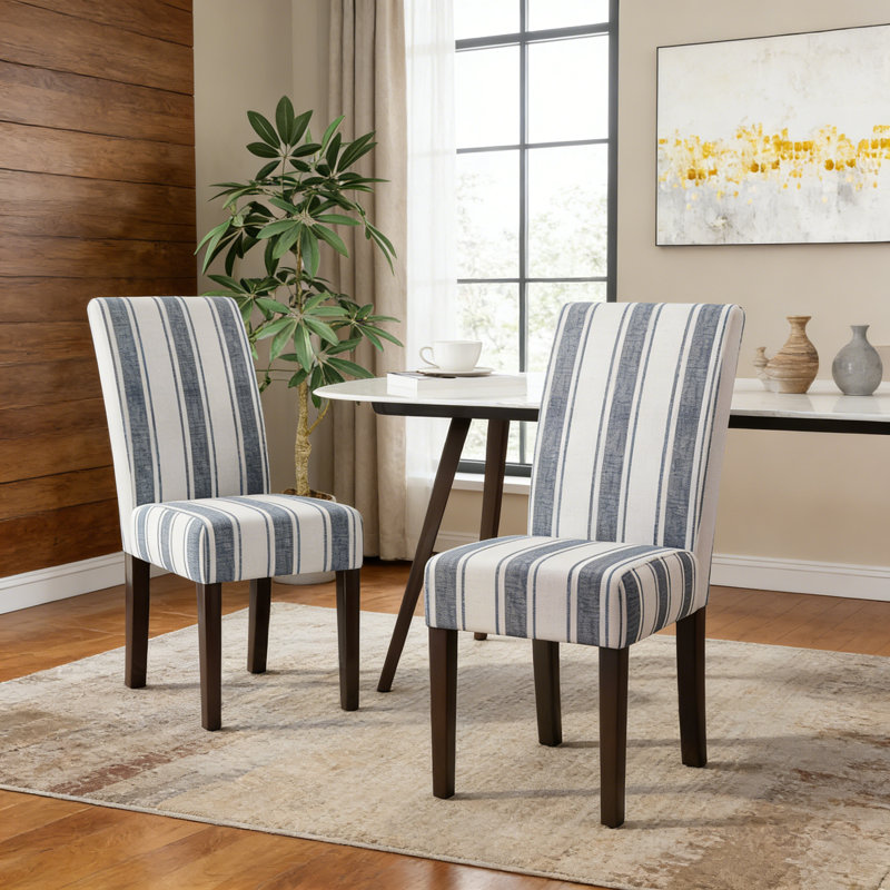 Chaise de salle à manger