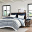 Housse de couette pour grand lit 3 pièces, capitonnage en chenille, motif blanc, chic, housse en coton à boutons double / grand, imprimé bleu marine, look, 2 taies décoratives incluses-124539545-124539547