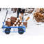 Les chariots de chariot de jardin pour outils facilitent le transport du bois de chauffage-118414703