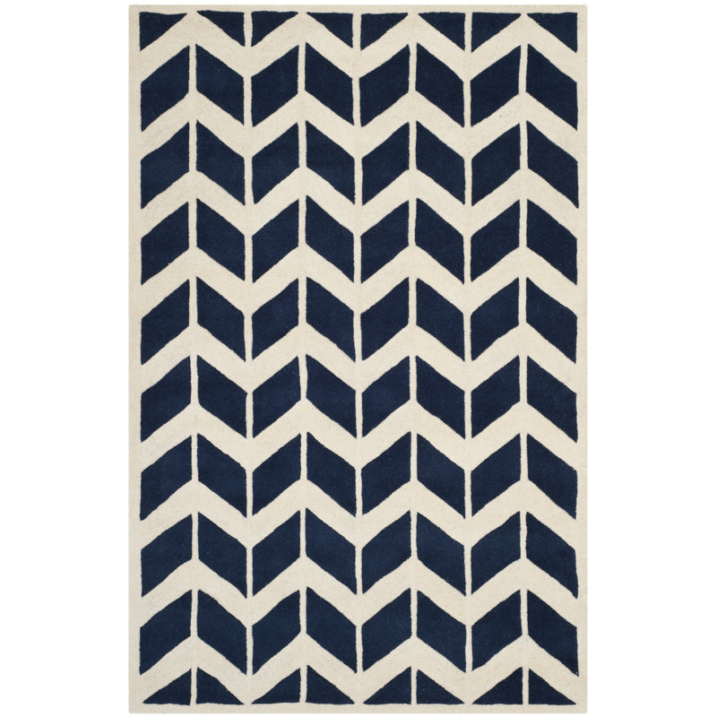 Tapis bleu foncé / ivoire en laine touffeté à la main Sanaz, Rectangle 5 pi x 8 pi