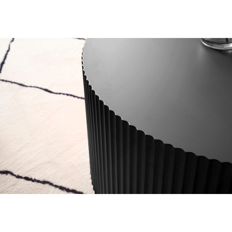 Table basse ronde élégante et moderne avec motif en relief accrocheur, noir, Noir mat