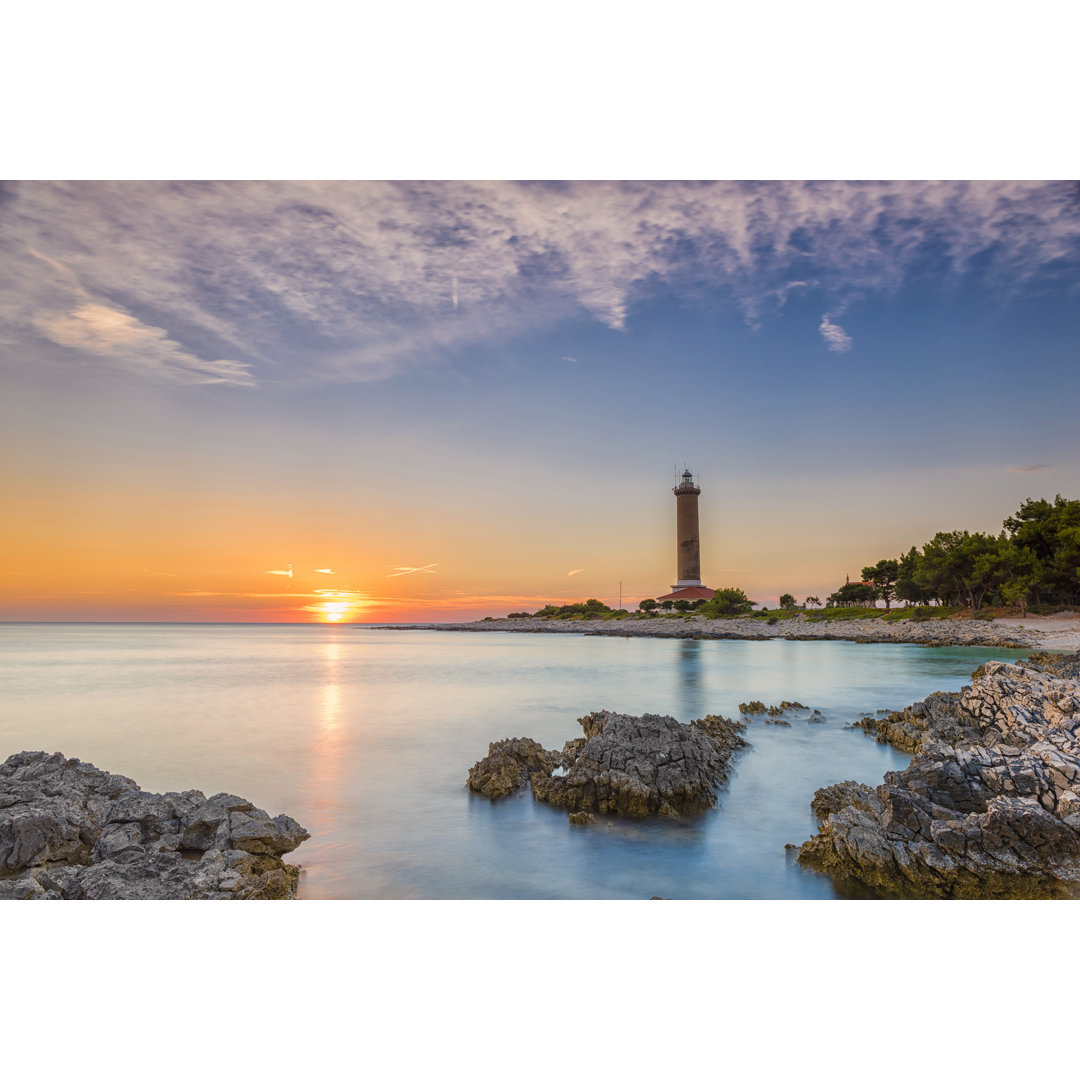 Long Island bei Sonnenuntergang von Technotr - Leinwandbild