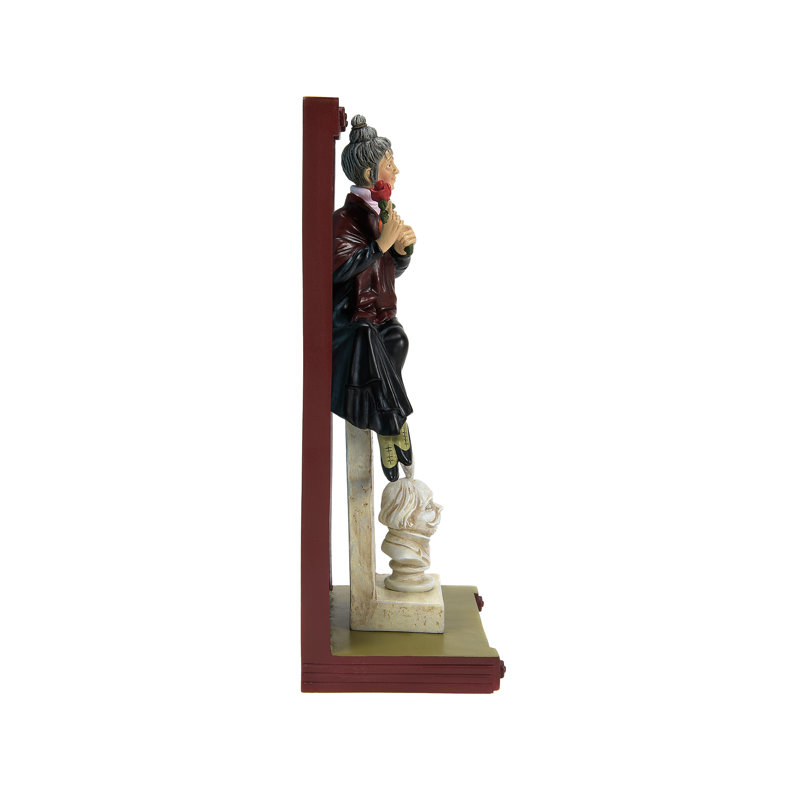 Disney Showcase George's Widow Figurine 7.9in