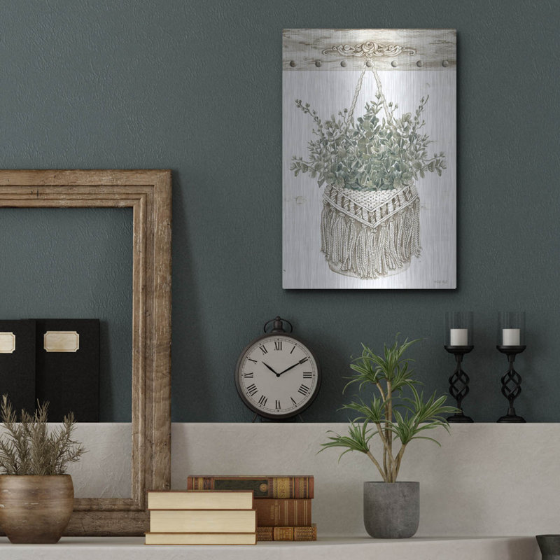 «Macrame Purse with Greenery I» par Cindy Jacobs, art mural en métal, 16 po x 24 po, H 16 po x l 12 po