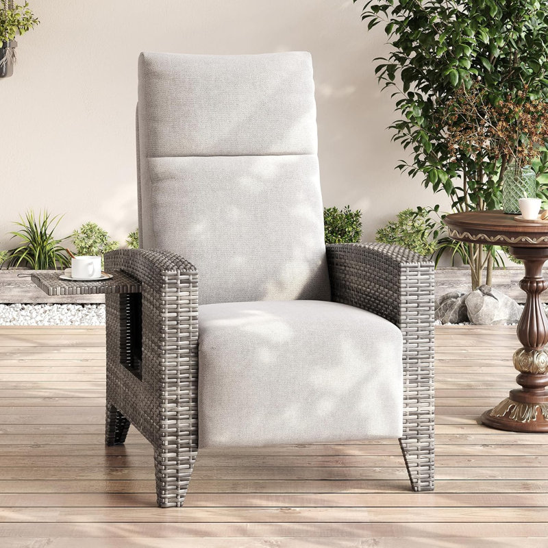 Fauteuil inclinable d'extérieur en osier avec dossier réglable, repose-pieds et table, gris, Beige, Gris