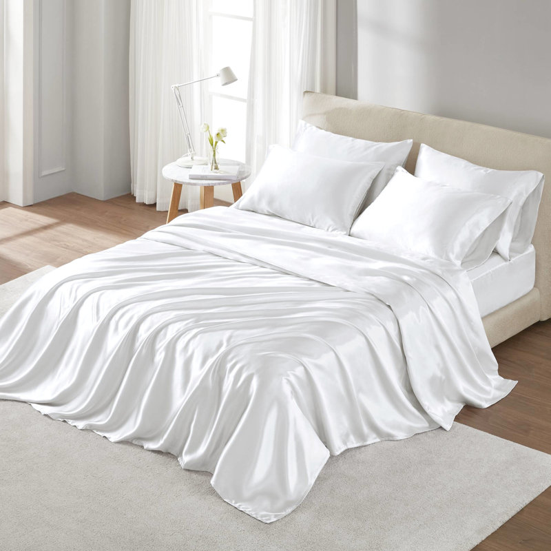Ensemble de draps en satin blanc de luxe pour lit simple (4 pièces) - Infroissable, doux pour la peau et les cheveux, convient aux matelas de 40 cm d'épaisseur, comprend un drap plat et des taies d'oreiller. Dompte les frisottis pour un sommeil réparateur et paisible.