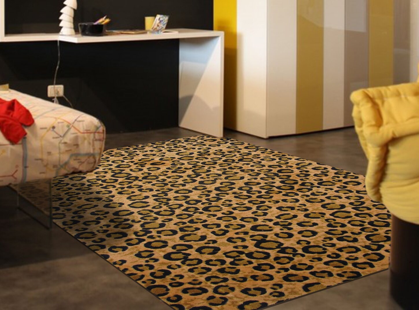 Fun Rugs Supreme 5 x 7 Black and White Indoor Animal Print Area