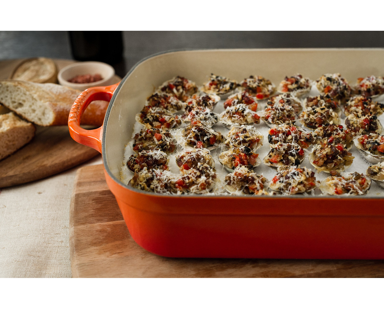 Le Creuset Signature Cast Iron Roaster, 5.25 qt., Flame