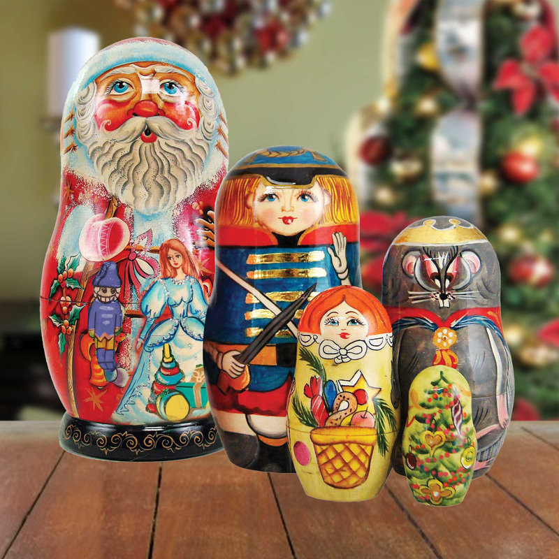 Clenton Figurines & Sculptures