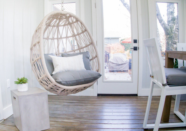 Milano Hanging Chair, Linen Canvas Sunbrella®, White