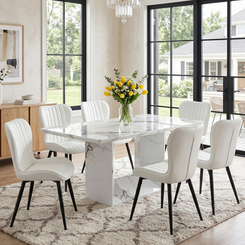 Ensemble de salle à manger 7 pièces Modern Glam avec table rectangulaire en faux marbre 63 po et 6 chaises en similicuir capitonné