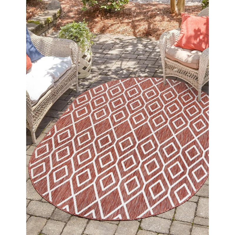 Tapis intérieur / extérieur Yettem, Ovale 5 pi 3 po x 8 pi, Rouge rouille
